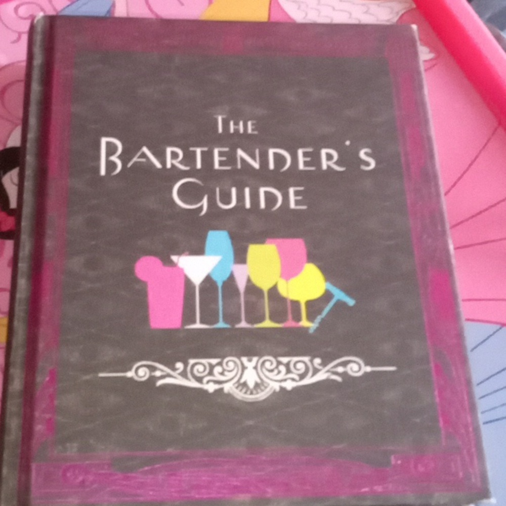 The Bartender's Guide- Paragon Books Ltd. 2008